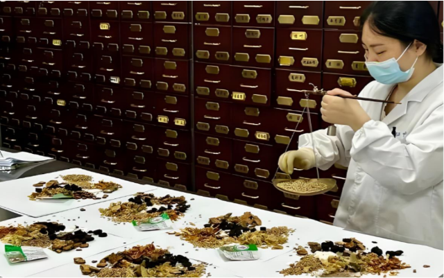 国家医保局征意见：积极探索中药饮片全过程赋码监测